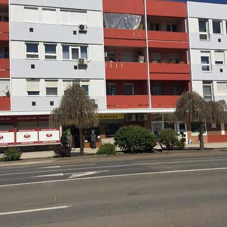 Marika Apartman Hajdúszoboszló Esterno foto